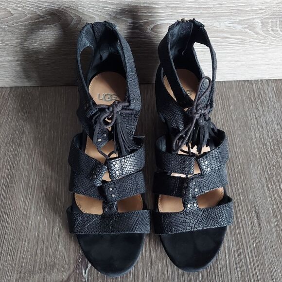 UGG Yasmin Black Snake Embossed Lace Tassel Zipper Wedge Sandal Women's Size 7 - Picture 4 of 10